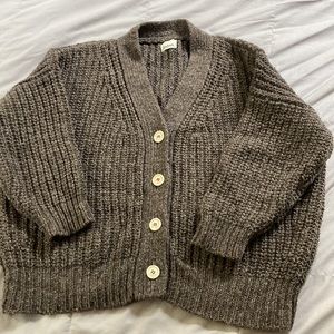 Cardigan no19 in Oak
